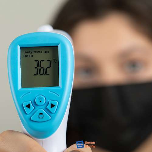 تعمیر برد انواع تب سنج دیجیتال - بردت با ما